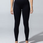 SEAMLESS RIBBED SUNSET LEGGING — BLACK