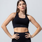 SEAMLESS RIBBED SUNSET BRA TOP — BLACK